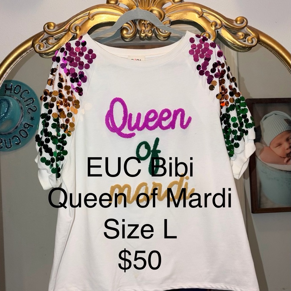 Bibi White Queen of Mardi Gras T- Shirt
